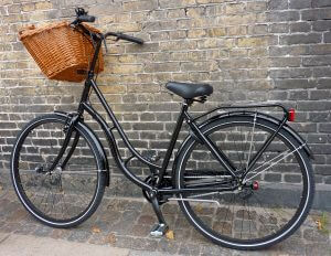 Hybrid Bikes with Baskets
